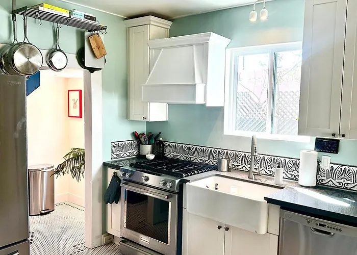 Holiday home Oasis Downtown- One Of A Kind Historic